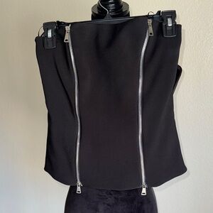 Chic Black Zip-Up Top